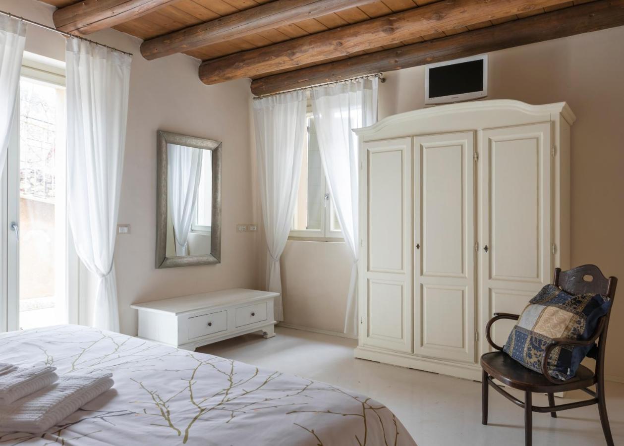 Corte Dei Soavi Suites - Apartments سواف المظهر الخارجي الصورة